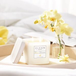 CLEAN Reserve 'Fresh Linens' Candle - 8oz